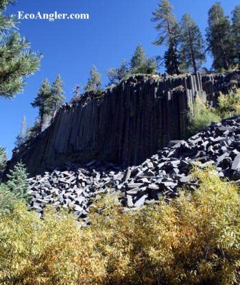 Devil's Postpile National Momument is just a short walk from the Middle Fork of the San Joaquin River